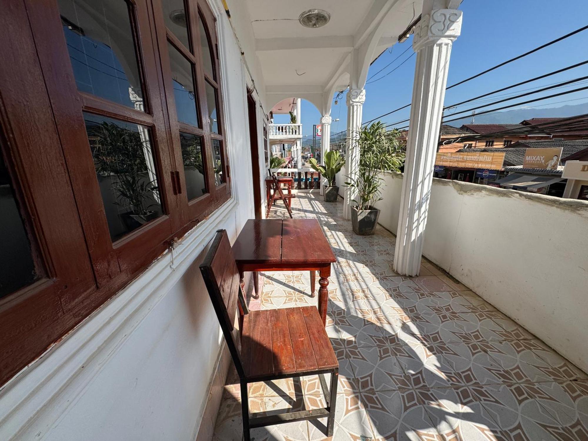 Vang Vieng Green Hotel المظهر الخارجي الصورة